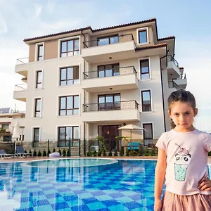 villa-ina-eva-bayview-deluxe.burgashotels.net/