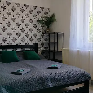 pokoje-goscinne-u-ani-kolobrzeg.kolobrzeghotels.com/